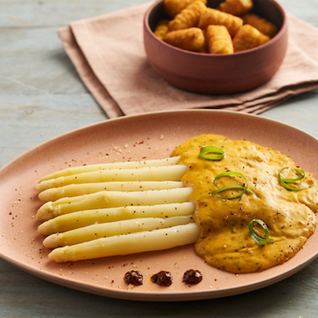 Asperges avec sauce hollandaise à l'italienne